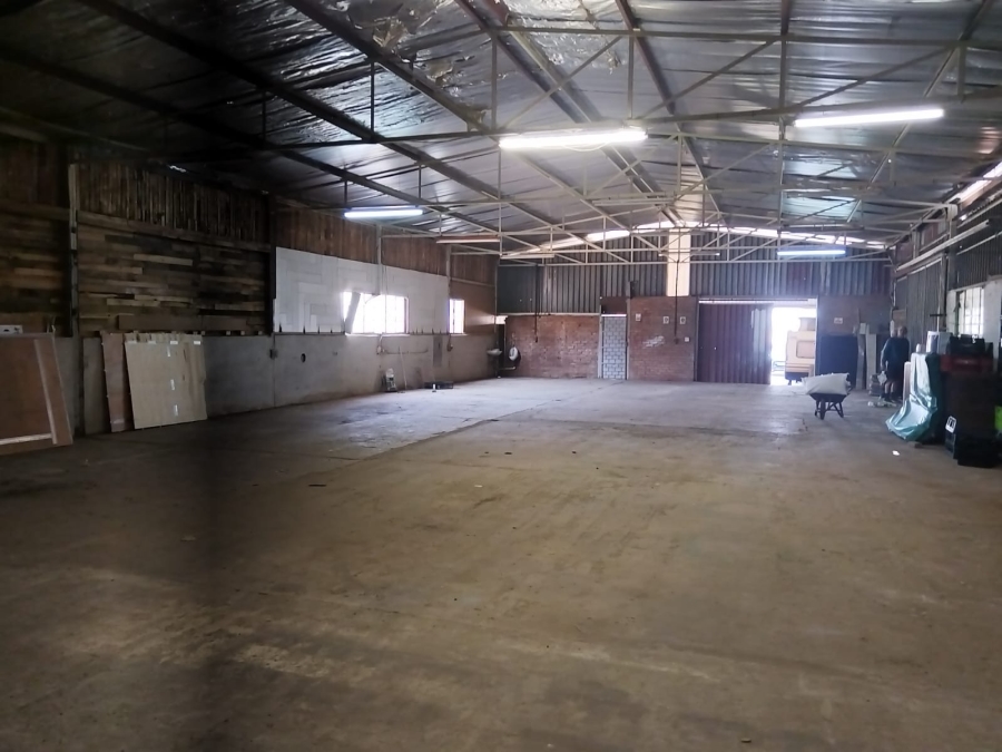To Let Commercial Property for Rent in Quaggafontein Free State